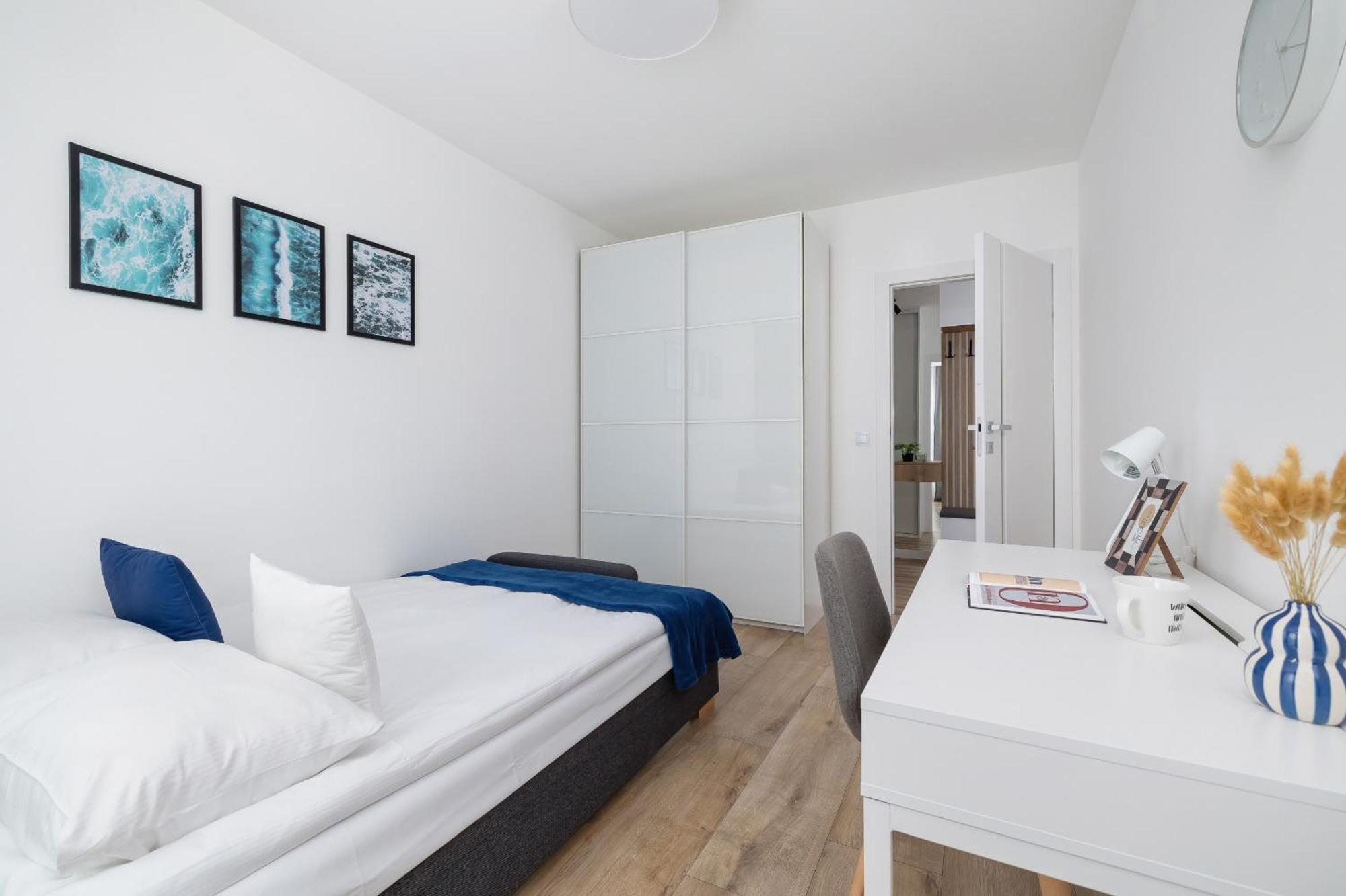 Apartament Nowoczesny Z Parkingiem Na Alei Pokoju W Krakowie By Renters *