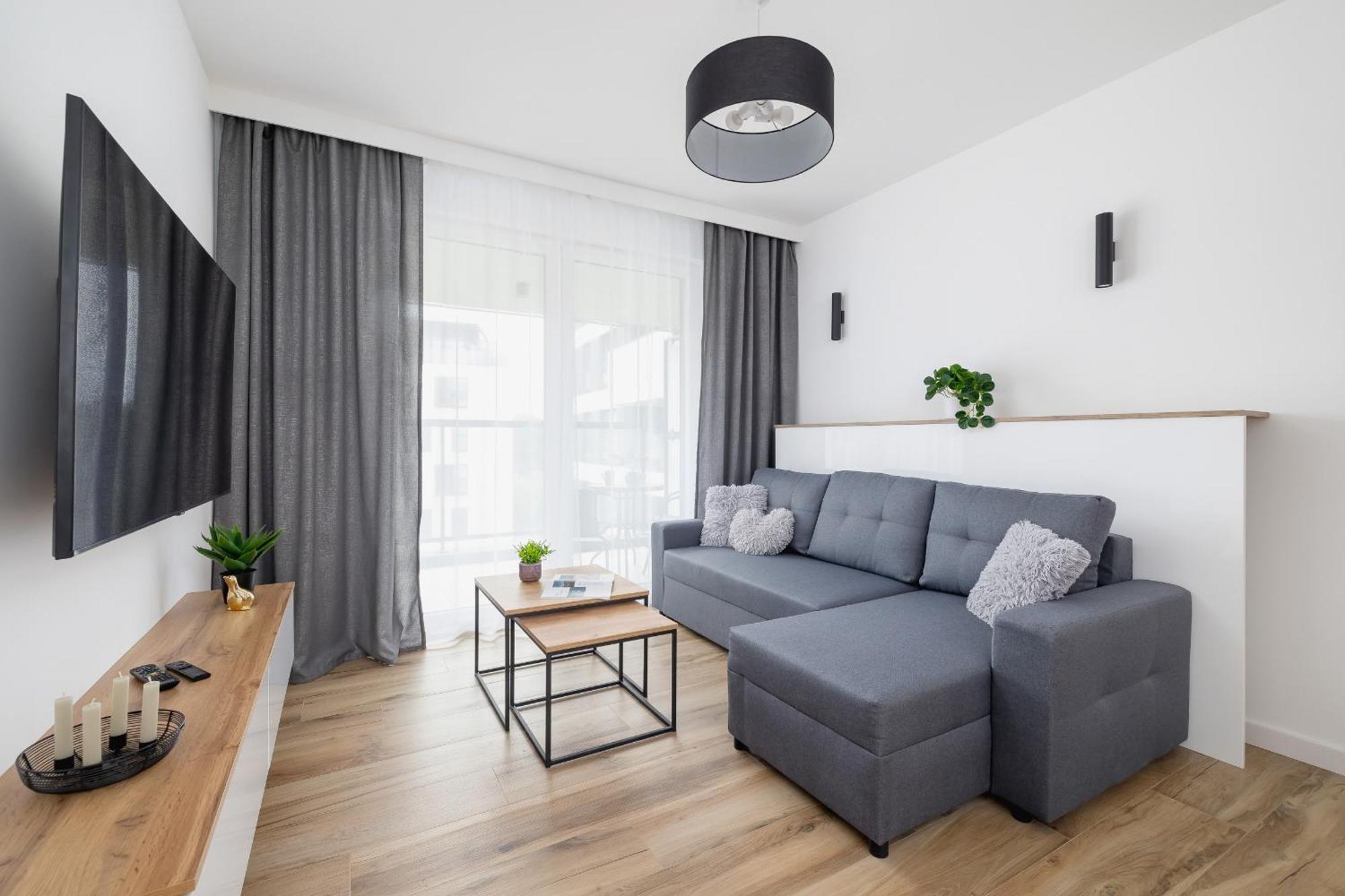 Nowoczesny Z Parkingiem Na Alei Pokoju W Krakowie By Renters Apartament Kraków